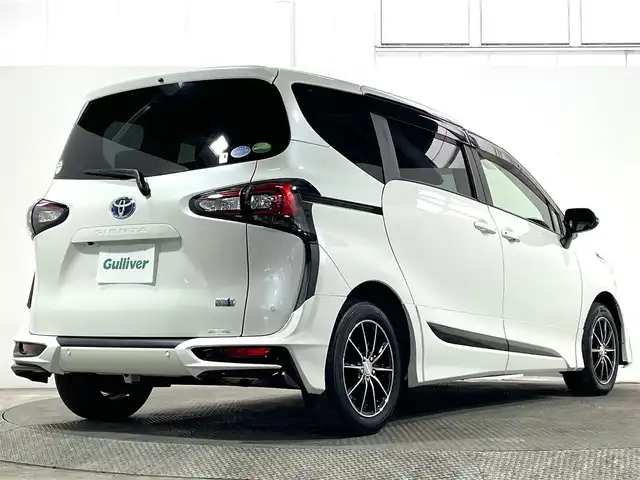 トヨタ シエンタ ハイブリッド G クエロ 大阪府 2020(令2)年 5万km ホワイトパールクリスタルシャイン モデリスタエアロ 純正ナビ(フルセグ/DVD再生/Bluetooth) 衝突軽減 両側パワースライドドア バックカメラ ETC クルコン ハーフレザー トヨタセーフティセンス ドラレコ スマートキー