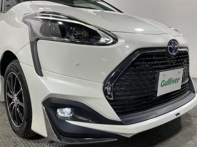 トヨタ シエンタ ハイブリッド G クエロ 大阪府 2020(令2)年 5万km ホワイトパールクリスタルシャイン モデリスタエアロ 純正ナビ(フルセグ/DVD再生/Bluetooth) 衝突軽減 両側パワースライドドア バックカメラ ETC クルコン ハーフレザー トヨタセーフティセンス ドラレコ スマートキー
