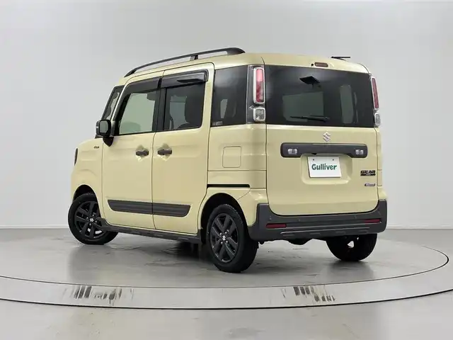 スズキ スペーシア ギア HYBRID XZ 埼玉県 2022(令4)年 1.7万km シフォンアイボリーM 純正ナビ/　(フルセグ/AM/FM/Bluetooth)/両側パワースライドドア　/ビルトインＥＴＣ　/バックカメラ　/純正フロアマット　/シートヒーターＤ＋Ｎ席　/純正アルミホイール１４インチ/アイドリングストップ/プッシュスタート/スマートキー