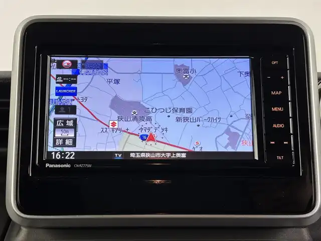 スズキ スペーシア ギア HYBRID XZ 埼玉県 2022(令4)年 1.7万km シフォンアイボリーM 純正ナビ/　(フルセグ/AM/FM/Bluetooth)/両側パワースライドドア　/ビルトインＥＴＣ　/バックカメラ　/純正フロアマット　/シートヒーターＤ＋Ｎ席　/純正アルミホイール１４インチ/アイドリングストップ/プッシュスタート/スマートキー