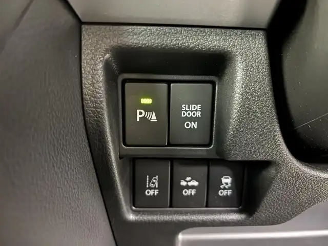 スズキ スペーシア ギア HYBRID XZ 埼玉県 2022(令4)年 1.7万km シフォンアイボリーM 純正ナビ/　(フルセグ/AM/FM/Bluetooth)/両側パワースライドドア　/ビルトインＥＴＣ　/バックカメラ　/純正フロアマット　/シートヒーターＤ＋Ｎ席　/純正アルミホイール１４インチ/アイドリングストップ/プッシュスタート/スマートキー