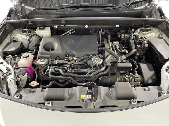トヨタ ハリアー ハイブリッド Z 神奈川県 2023(令5)年 3.2万km プラチナホワイトパールマイカ 純正12.3型ディスプレイオーディオ/(Bluetooth　フルセグ　USB　Miracast AM FM)/T-connectナビ機能付き/JBLプレミアムサウンド/テレビキャンセラー有/レーダークルーズコントロール/トヨタセーフティセンス/プリクラッシュセーフティシステム/レーントレーシングアシスト/ブラインドスポットモニター/リアクロストラフィックアラート/パーキングサポートブレーキ/ロードサインアシスト/パノラミックビューモニター/ヘッドアップディスプレイ/オートブレーキホールド/電子パーキング/ハンズフリーパワーバックドア/ドライブレコーダー機能付きデジタルインナーミラー/ビルトインETC2.0/プロジェクター式LEDオートライト/オートマチィックハイビーム/フォグランプ/ハーフレザーシート/運転席パワーシート/純正フロアマット/純正ドアバイザー/ステアリング交換あり