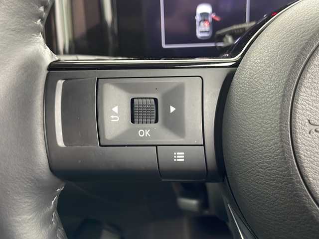 日産 ノート S FOUR 道央・札幌 2022(令4)年 2.3万km ホワイト ・４WD /e-POWER/・エマージェンシーブレーキ/・セーフティ・シールド/・社外9インチナビ/・DVD.CD.SD.Bluetooth/・フルセグ/バックカメラ/・運転席.助手席シートヒーター/・オートハイビーム/・スタッドレス積み込み/・ETC/・キーレス