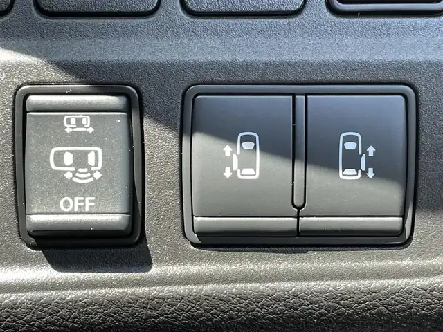 日産 セレナ ハイウェイスターVセレクションⅡ 福岡県 2019(令1)年 4.5万km マルーンレッド プロパイロット/フリップダウンモニター/純正９インチナビ（ＭＭ５１８Ｄ－Ｌ）/フルセグTV/CD/DVD/BD/BT/SD/AUX/全周囲カメラ/エマージェンシーブレーキ/LDW/ハンズフリー両側パワースライドドア/デジタルインナーミラー/パーキングアシスト/ＥＴＣ/レーダークルーズコントロール/ＬＥＤオートライト/フォグランプ/純正アルミ/ロールサンシェード/シートバックテーブル/電動パーキング/ブレーキホールド/スマートキー/プッシュスタート/アイドリングストップ