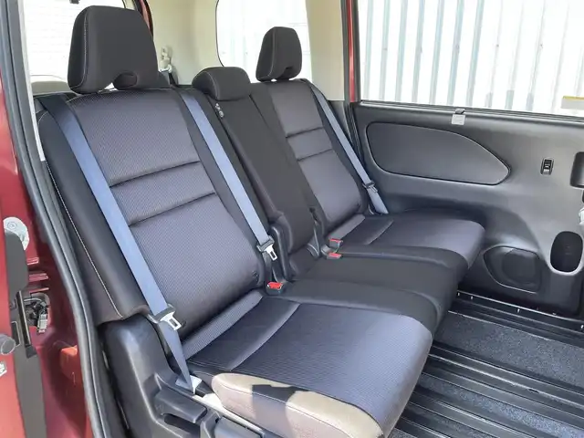 日産 セレナ ハイウェイスターVセレクションⅡ 福岡県 2019(令1)年 4.5万km マルーンレッド プロパイロット/フリップダウンモニター/純正９インチナビ（ＭＭ５１８Ｄ－Ｌ）/フルセグTV/CD/DVD/BD/BT/SD/AUX/全周囲カメラ/エマージェンシーブレーキ/LDW/ハンズフリー両側パワースライドドア/デジタルインナーミラー/パーキングアシスト/ＥＴＣ/レーダークルーズコントロール/ＬＥＤオートライト/フォグランプ/純正アルミ/ロールサンシェード/シートバックテーブル/電動パーキング/ブレーキホールド/スマートキー/プッシュスタート/アイドリングストップ