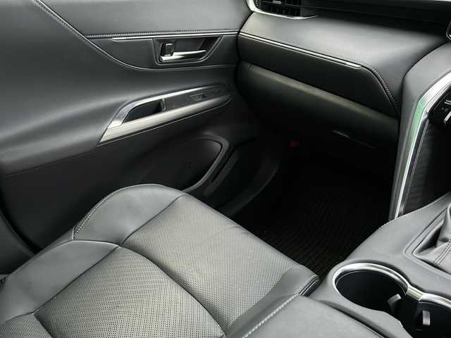 トヨタ ハリアー Z レザーパッケージ 茨城県 2020(令2)年 4.7万km プレシャスブラックパール Toyota Safety Sense/-プリクラッシュセーフティ/レーントレーシングアシスト/オートマチックハイビーム/ロードサインアシスト/レーダークルーズコントロール/フロントモデリスタエアロ/調光パノラマルーフ/電動サンシェード/JBLサウンド/純正12.3インチHDディスプレイオーディオ/-Bluetooth/フルセグTV/バックカメラ/USB/前後方録画機能付デジタルインナーミラー/ブラインドスポットモニター/LEDオートライト/革シート/DN席パワーシート/シートメモリー/ヒートシーター/エアシート/純正19インチアルミホイール/ステアリングスイッチ/スマートキー/ビルトインETC2.0/取扱説明書