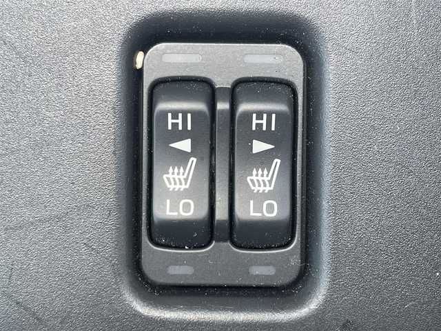 トヨタ ＧＲ８６ RZ 滋賀県 2023(令5)年 1.3万km 赤 ９型ナビ/（CD/DVD/フルセグ/Bluetooth）/バックカメラ/ＥＴＣ/アイサイト/衝突軽減ブレーキ/追従クルコン/レーンアシスト/全方位ドラレコ/ハーフレザー/シートヒーター/パドルシフト/LEDヘッドライト/フォグライト