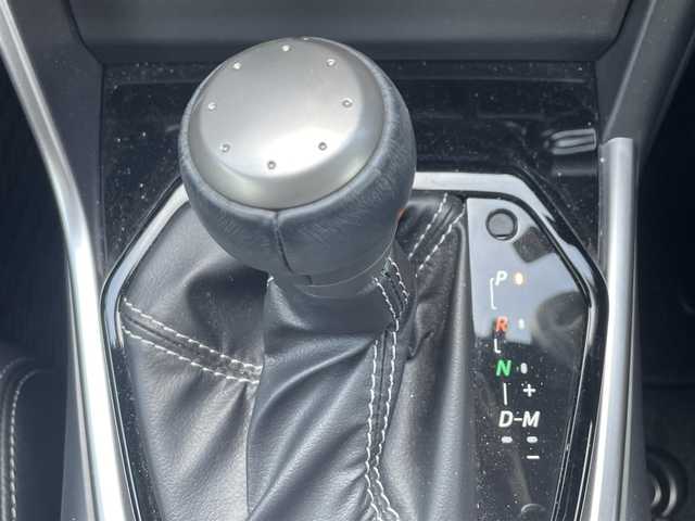 トヨタ ＧＲ８６ RZ 滋賀県 2023(令5)年 1.3万km 赤 ９型ナビ/（CD/DVD/フルセグ/Bluetooth）/バックカメラ/ＥＴＣ/アイサイト/衝突軽減ブレーキ/追従クルコン/レーンアシスト/全方位ドラレコ/ハーフレザー/シートヒーター/パドルシフト/LEDヘッドライト/フォグライト