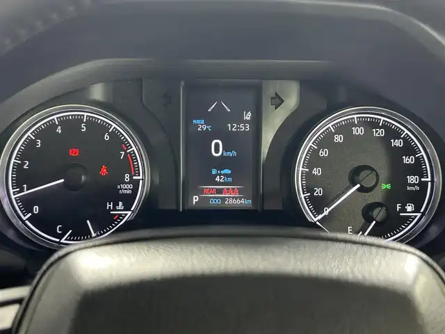 トヨタ ハリアー S 佐賀県 2022(令4)年 2.9万km ブラック 純正8インチディスプレイオーディオ/AM/FM/Bluetooth/Miracast/バックカメラ/ETC/プリクラッシュセーフティ/レーントレーシングアシスト/クルーズコントロール(追従あり)/オートマチックハイビーム/ロードサイトアシスト/パーキングサポートブレーキ/LEDヘッドライト/オートライト/純正17インチアルミホイール/純正フロアマット/革巻きステアリング/ステアリングスイッチ/ダイヤル式左右独立温度調整オートエアコン/スマートキー/プッシュスタート/禁煙車