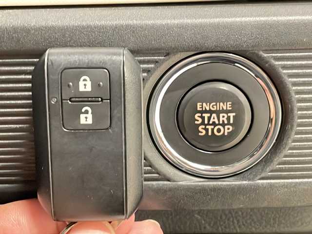 スズキ スペーシア HYBRID G 熊本県 2018(平30)年 2.9万km ブルーイッシュブラックパール3 社外SDナビ/（ラジオ、フルセグ、SD、CD、DVD、BT）/ETC/バックカメラ/両側スライドドア/横滑り防止/アイドリングストップ/オートライト/ハロゲン/フロアマット/ドアバイザー/プッシュスタート/スマートキー/スペアキー