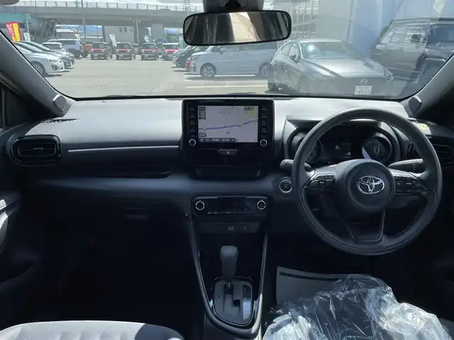 トヨタ ヤリス G 石川県 2023(令5)年 1.9万km プラチナホワイトパールマイカ 4WD/純正ディスプレイオーディオ/ナビ/バックカメラ/LEDヘッドライト/ETC/ドライブレコーダー/トヨタセーフティセンス/レーダークルーズ/スマートキー/プッシュスタート/電動ミラー/オートライト