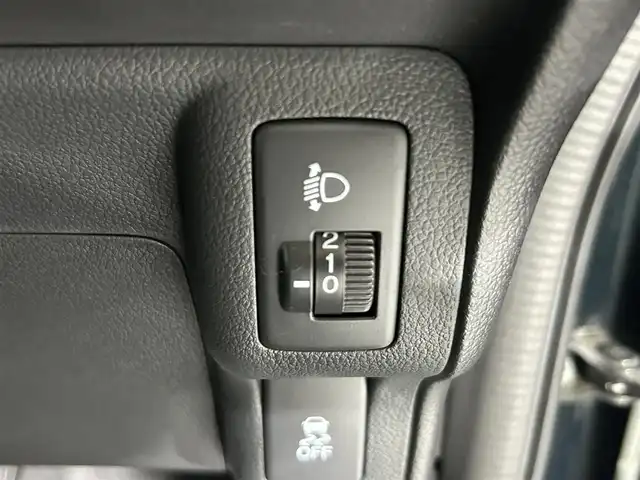 ホンダ Ｎ ＢＯＸ G Lパッケージ 佐賀県 2016(平28)年 1.3万km ブリティッシュグリーンP 純正7インチナビ/CD/DVD/フルセグTV/Bluetooth/片側パワースライドドア/横滑り防止/ビルトインETC/サンシェード/電動格納ミラー/スマートキー/スペアキー/純正フロアマット/シートバックテーブル/ドアバイザー