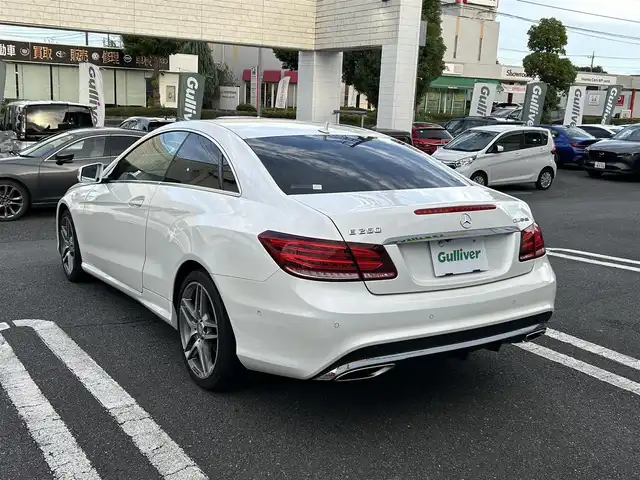 メルセデス・ベンツ Ｅ２５０ クーペ 埼玉県 2016(平28)年 6.6万km ダイヤモンドホワイト 純正メモリナビ/アイドリングストップ/アラウンドビュー/バックカメラ/クリアランスソナー/クルーズコントロール/ETC/フルセグテレビ/シートヒーター/パワーシート/DVD再生/Bluetooth接続/パーキングアシスト/純正フロアマット/レザーシート/ドライブレコーダー/PW/AAC/PS/横滑り防止装置/ABS/パドルシフト/USB接続端子/オートライト