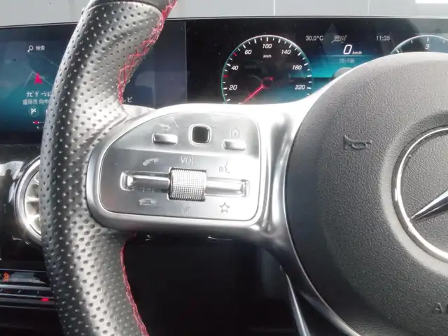 メルセデス・ベンツ ＧＬＡ２００ｄ 4マチック AMGライン 岩手県 2021(令3)年 3.3万km ポーラホワイト ワンオーナー/レーダーセーフティ パッケージ/ナビゲーションパッケージ/フルセグTV/全方位カメラ/ハーフレザーシート/パワーシート/シートヒーター /パワーバックドア/ドラレコ/DSRC/アンビエントライト/マルチビームLED/インテリジェントライトシステム