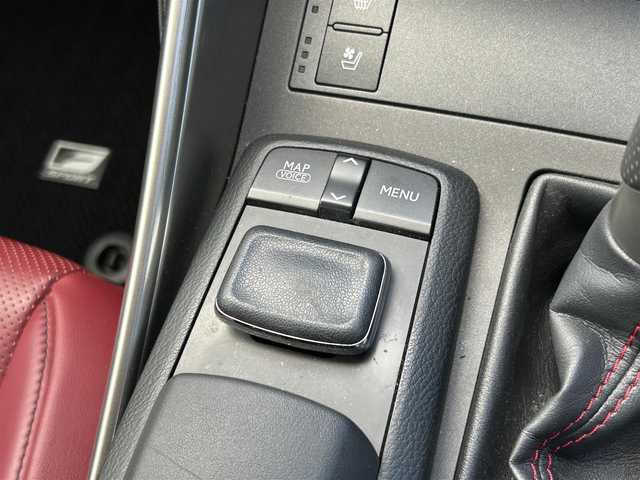 レクサス ＩＳ 250 Fスポーツ 道東・釧路十勝 2014(平26)年 10.4万km ホワイトノーヴァガラスフレーク 4WD/寒冷地仕様/純正ナビ/（DVD/CD/SD/BT）/フルセグTV/バックカメラ/純正エンジンスターター/前後ドライブレコーダー/クルーズコントロール/パドルシフト/ワイパーデアイサー/ビルトインETC/横滑り防止/レザーシート/前席パワーシート/前席シートヒーター/ベンチレーション/HIDライト/LEDフォグ/リヤフォグ/プッシュスタート/スマートキー/電格ミラー/ウィンカーミラー