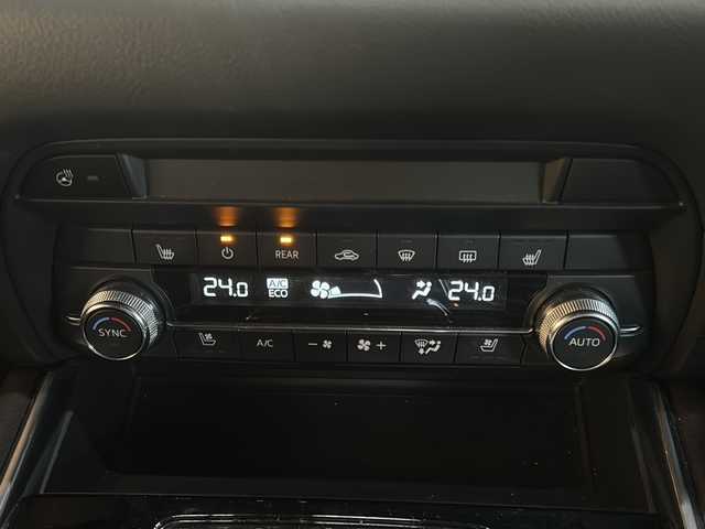 マツダ ＣＸ－８ XD Lパッケージ 静岡県 2018(平30)年 4.8万km マシーングレープレミアムM 純正SDナビ/・CD/・DVD/・フルセグＴＶ/・Bluetooth/・USB/・AM/・FM/主要装備/・後席モニター/・BOSEプレミアムサウンド/・衝突軽減/・レーンキープ/・追従クルコン/・コーナーセンサー前後/・全方位カメラ/・BSM/・ヘッドアップディスプレイ/・ETC/・ドラレコ前/・レザーシート/・シートヒーター全席/・エアシートD/N席/・ハンドルヒーター/・電動リアゲート/・電動パーキングブレーキ/・オートホールド/・LEDヘッドライト/・オートハイビーム