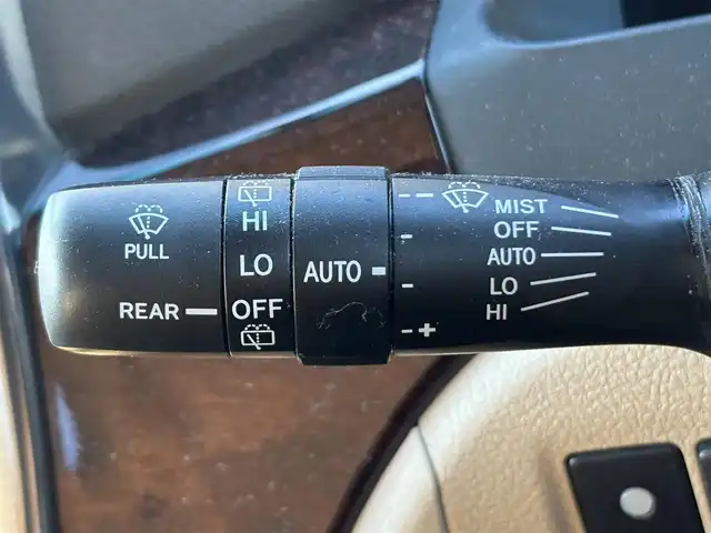 トヨタ アルファード 240G 茨城県 2014(平26)年 10.4万km ブラック 社外ナビ/(FM/AM/CD/DVD/TV/Bluetooth)/バックカメラ/フリップダウンモニター/クルーズコントロール/パワーシート(D/N席)/ETC/オットマン(N席/2列目)/両側パワースライドドア/純正フロアマット/純正AW