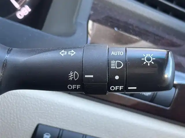 トヨタ アルファード 240G 茨城県 2014(平26)年 10.4万km ブラック 社外ナビ/(FM/AM/CD/DVD/TV/Bluetooth)/バックカメラ/フリップダウンモニター/クルーズコントロール/パワーシート(D/N席)/ETC/オットマン(N席/2列目)/両側パワースライドドア/純正フロアマット/純正AW