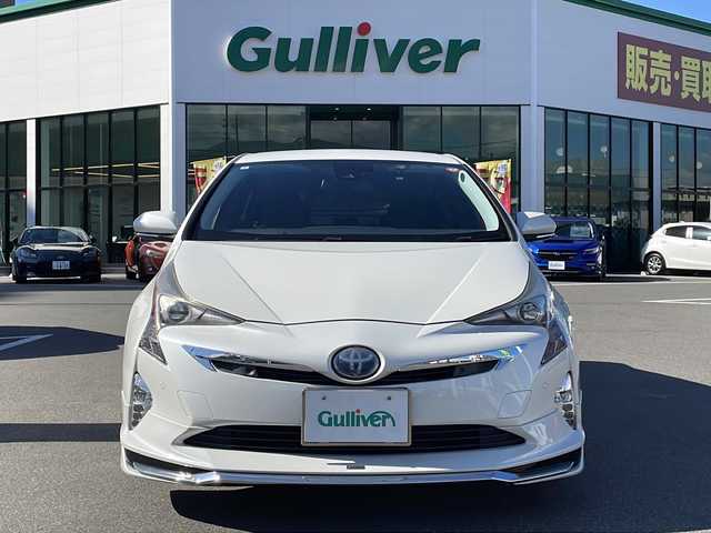 トヨタ プリウス A 長野県 2016(平28)年 8.8万km ホワイトパールクリスタルシャイン 禁煙車/モデリスタエアロ/純正SDナビ/（NSZT-W64）/BluetoothAudio/フルセグTV（走行中可）/ステアリングスイッチ/クルーズコントロール（追従機能有り）/ブラインドスポットモニタリング/オートマチックハイビーム/ヘッドアップディスプレイ/レーン逸脱警報装置/レーンキープアシスト/衝突軽減ブレーキ/パーキングアシスト/横滑り防止機能/ドライブレコーダー/LEDヘッドライト/プッシュスタート/ウインカーミラー/ミラーヒーター/ドアノブメッキ/オートライト/スマートキー