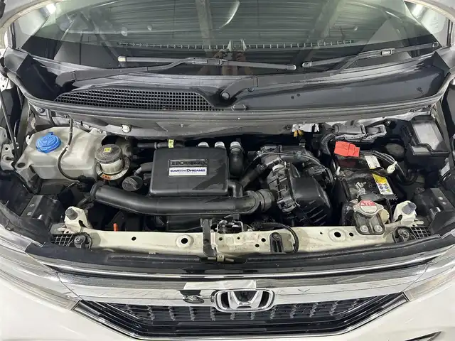 ホンダ Ｎ ＢＯＸ カスタム G L ホンダセンシング 佐賀県 2019(平31)年 8.1万km パールⅡ 純正８型ナビ/（フルセTV/CD/DVD/Bluetooth/AM/FM/USB/SD）/衝突軽減システム　/バックカメラ/レーダークルーズコントロール/レーンキープアシスト/コーナーセンサー/両側パワースライドドア/アルミホイール/ＬＥＤヘッドライト/オートライト/オートハイビーム/純正フロアマット/スマートキー/スペアキー×１/盗難防止装置/横滑り防止装置/ステアリングリモコン/ハンズフリー