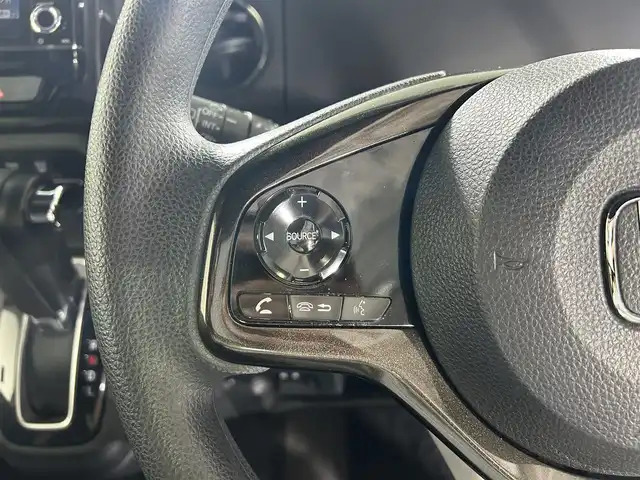 ホンダ Ｎ ＢＯＸ カスタム G L ホンダセンシング 佐賀県 2019(平31)年 8.1万km パールⅡ 純正８型ナビ/（フルセTV/CD/DVD/Bluetooth/AM/FM/USB/SD）/衝突軽減システム　/バックカメラ/レーダークルーズコントロール/レーンキープアシスト/コーナーセンサー/両側パワースライドドア/アルミホイール/ＬＥＤヘッドライト/オートライト/オートハイビーム/純正フロアマット/スマートキー/スペアキー×１/盗難防止装置/横滑り防止装置/ステアリングリモコン/ハンズフリー