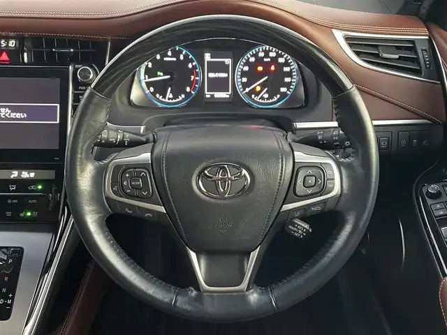 トヨタ ハリアー プログレス メタル&レザーP 滋賀県 2018(平30)年 6.1万km ホワイトパールクリスタルシャイン TRDフルエアロ/JBL/純正ナビ/(Bluetooth/フルセグ/CD/DVD)/トヨタセーフティーセンス/・プリクラッシュセーフティ/・アダプティブクルーズコントロール/・レーンキープアシスト/・アラウンドビューモニター/・Autoハイビーム/LEDオートライト/フォグ/レザーシート/シートヒーター/ベンチレーション/パワーシート（D席メモリ付き）/電動パーキング/ブレーキホールド/電動リアゲート/電動格納ミラー/純正ドライブレコーダー/純正フロアマット/ビルトインETC/USB