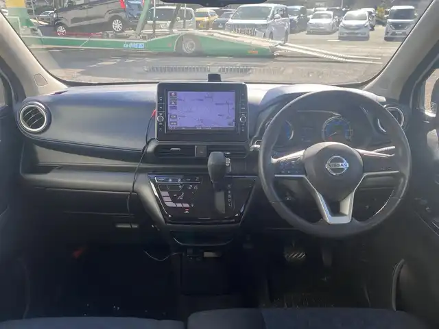 日産 デイズ ハイウェイスターG ターボ 熊本県 2019(令1)年 7.9万km 白 純正ナビ/BT/CD/DVD/SD/AM/FM/フルセグTV/バックカメラ/前方ドラレコ/エマージェンシーブレーキ/車線逸脱警報/前後コーナーセンサー/アイドリングストップ/ETC/ステアリングリモコン/プッシュスタート/・スマートキー/オートライト/・LEDヘッドライト/・フォグライト/純正AW/純正フロアマット/純正ドアバイザー/電動格納ミラー/・ミラーウィンカー