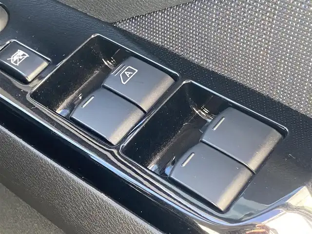 日産 デイズ ハイウェイスターG ターボ 熊本県 2019(令1)年 7.9万km 白 純正ナビ/BT/CD/DVD/SD/AM/FM/フルセグTV/バックカメラ/前方ドラレコ/エマージェンシーブレーキ/車線逸脱警報/前後コーナーセンサー/アイドリングストップ/ETC/ステアリングリモコン/プッシュスタート/・スマートキー/オートライト/・LEDヘッドライト/・フォグライト/純正AW/純正フロアマット/純正ドアバイザー/電動格納ミラー/・ミラーウィンカー