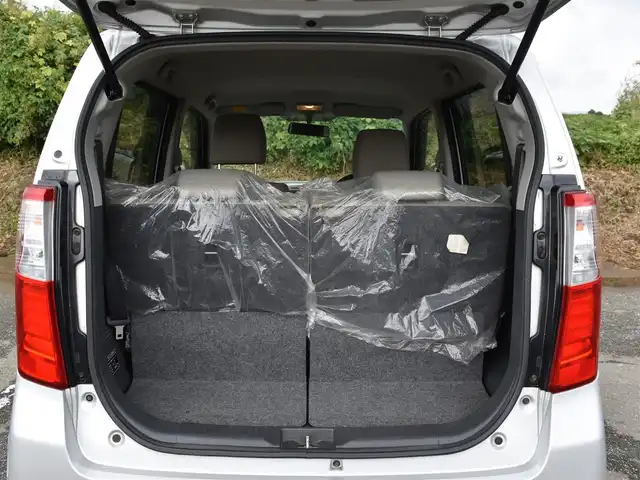 スズキ ワゴンＲ FX 福岡県 2013(平25)年 7.7万km スペリアホワイト/シルキーシルバーメタリック 純正CD/キーレスエントリー/アイドリングストップ