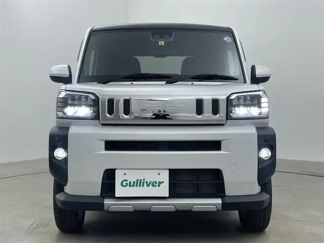ダイハツ タフト G クロムベンチャー 岡山県 2022(令4)年 0.6万km シャイニングホワイトパール ガラスルーフ/社外ナビ(MDV-D309BTW)/(Bluetooth/CD/USB/iPod/AUX/ワンセグTV)/バックカメラ/シートヒーター/コーナーセンサー(前後)/LEDヘッドライト/ルーフレール/オートハイビーム/アイドリングストップ/オートブレーキホールド/レーンキープアシスト/純正アルミホイール/社外フロアマット/スマートキー(1本)/新車保証書/取扱説明書