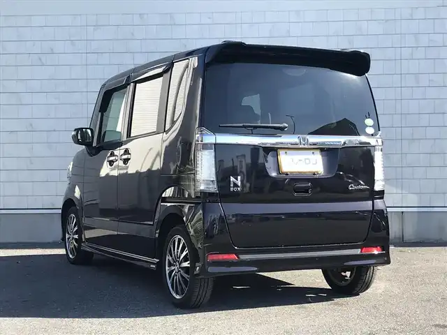 ホンダ Ｎ ＢＯＸ カスタム ターボ SSパッケージ 栃木県 2014(平26)年 7.8万km プレミアムゴールドパープルパール 株)IDOMが運営する【じしゃロン小山店】の自社ローン専用車両になります。こちらは現金またはオートローンご利用時の価格です。自社ローンご希望の方は別途その旨お申付け下さい//ワンオーナー/禁煙車/純正ワンセグナビ/（CD/DVD/AM/FMラジオ）/(Bluetooth)/スマートキー/プッシュスタート/バックカメラ/ＥＴＣ/両側パワースライドドア/シティブレーキアクティブシステム/クルーズコントロール/アイドリングストップ/チップアップシート/パドルシフト/ステアリングリモコン/電動格納ドアミラー/パワーウインドウ/オートライト