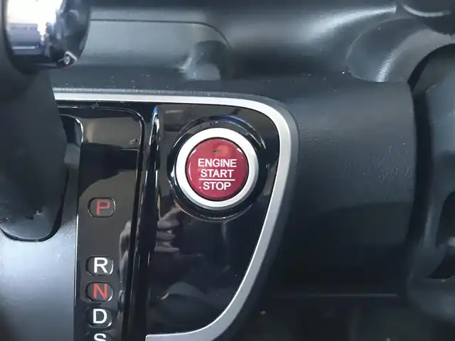 ホンダ Ｎ ＢＯＸ カスタム ターボ SSパッケージ 栃木県 2014(平26)年 7.8万km プレミアムゴールドパープルパール 株)IDOMが運営する【じしゃロン小山店】の自社ローン専用車両になります。こちらは現金またはオートローンご利用時の価格です。自社ローンご希望の方は別途その旨お申付け下さい//ワンオーナー/禁煙車/純正ワンセグナビ/（CD/DVD/AM/FMラジオ）/(Bluetooth)/スマートキー/プッシュスタート/バックカメラ/ＥＴＣ/両側パワースライドドア/シティブレーキアクティブシステム/クルーズコントロール/アイドリングストップ/チップアップシート/パドルシフト/ステアリングリモコン/電動格納ドアミラー/パワーウインドウ/オートライト