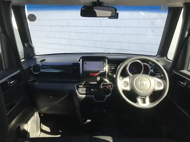 ホンダ Ｎ ＢＯＸ カスタム ターボ SSパッケージ 栃木県 2014(平26)年 7.8万km プレミアムゴールドパープルパール 株)IDOMが運営する【じしゃロン小山店】の自社ローン専用車両になります。こちらは現金またはオートローンご利用時の価格です。自社ローンご希望の方は別途その旨お申付け下さい//ワンオーナー/禁煙車/純正ワンセグナビ/（CD/DVD/AM/FMラジオ）/(Bluetooth)/スマートキー/プッシュスタート/バックカメラ/ＥＴＣ/両側パワースライドドア/シティブレーキアクティブシステム/クルーズコントロール/アイドリングストップ/チップアップシート/パドルシフト/ステアリングリモコン/電動格納ドアミラー/パワーウインドウ/オートライト