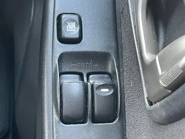 三菱 パジェロ ミニ VR－S 東京都 2007(平19)年 5.3万km 黒 社外ナビ/フルセグTV/バックカメラ/Bluetooth/FM/AM/iPod/純正フロアマット/ETC/専用レカロシート/純正サイドバイザー/革巻きステアリング/ルーフレール