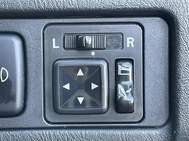 三菱 パジェロ ミニ VR－S 東京都 2007(平19)年 5.3万km 黒 社外ナビ/フルセグTV/バックカメラ/Bluetooth/FM/AM/iPod/純正フロアマット/ETC/専用レカロシート/純正サイドバイザー/革巻きステアリング/ルーフレール