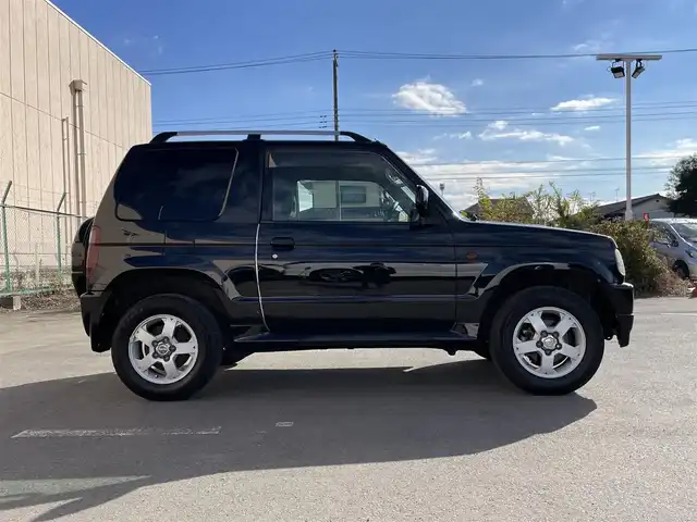 三菱 パジェロ ミニ VR－S 東京都 2007(平19)年 5.3万km 黒 社外ナビ/フルセグTV/バックカメラ/Bluetooth/FM/AM/iPod/純正フロアマット/ETC/専用レカロシート/純正サイドバイザー/革巻きステアリング/ルーフレール