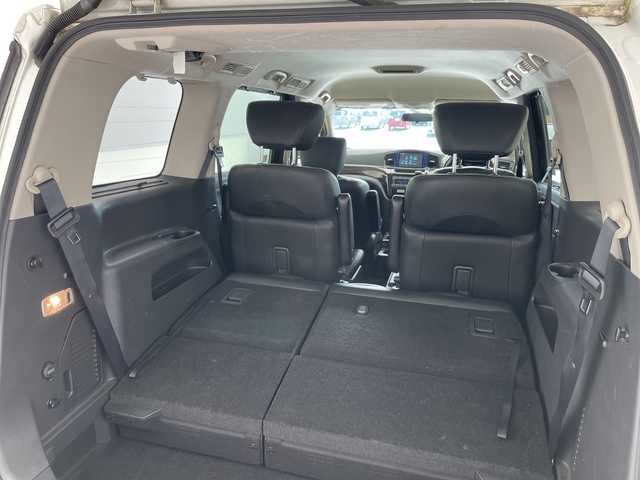 日産 エルグランド 250ハイウェイスター 愛知県 2014(平26)年 5.4万km ブリリアントホワイトパール 純正8型ナビ/両側パワースライドドア/クルーズコントロール/純正アルミホイール/LEDヘッドライト/リアオートエアコン/オートライト/ETC/フルセグ/CD DVD/Bluetooth/ステアリングスイッチ/スマートキー/プッシュスタート