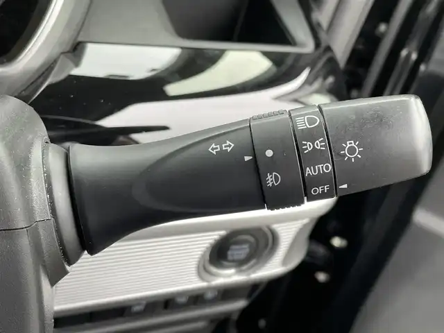 マツダ フレアワゴン カスタムスタイル ハイブリッド XS 愛媛県 2019(平31)年 4.4万km ブルーイッシュブラックパール3 車検R8年2月26日まで/社外ナビゲーション/CD/DVD/Bluetooth/フルセグTV/両側電動スライドドア/レーダーブレーキサポート/テジタルルームミラー/(ドライブレコーダー内臓式)/ハーフレザーシート/シートヒーター/純正15インチアルミホイール/コーナーセンサー/サイドエアバッグ/LEDヘッドライト/バックカメラ/ETC/スマートキー/スペアキー/新車保証書/取扱説明書