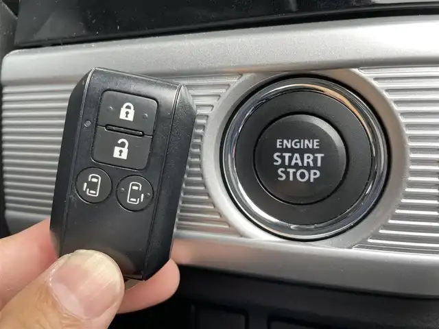 マツダ フレアワゴン カスタムスタイル ハイブリッド XS 愛媛県 2019(平31)年 4.4万km ブルーイッシュブラックパール3 車検R8年2月26日まで/社外ナビゲーション/CD/DVD/Bluetooth/フルセグTV/両側電動スライドドア/レーダーブレーキサポート/テジタルルームミラー/(ドライブレコーダー内臓式)/ハーフレザーシート/シートヒーター/純正15インチアルミホイール/コーナーセンサー/サイドエアバッグ/LEDヘッドライト/バックカメラ/ETC/スマートキー/スペアキー/新車保証書/取扱説明書