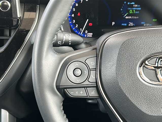 トヨタ カローラ クロス Z 東京都 2022(令4)年 0.6万km アティチュードブラックマイカ ワンオーナー/純正ナビ/Miracast/BT/USB/バック/サイド/全方位カメラ/電動リアゲート/クルーズコントロール追従機能有/ガラスルーフ/運転席パワーシート/運転席助手席シートヒーター/ハーフレザーシート/電動パーキングブレーキ/ドライブレコーダー/ビルトインETC2.0/前後コーナーセンサー/オートマチックハイビーム/デジタルミラー/LEDヘッドライト/SOSコール/純正アルミホイール/横滑り防止装置/レーンキープアシスト/アンチブレーキングシステム/盗難防止装置/衝突被害軽減システム/Wエアバック/保証書・取扱説明書.記録簿