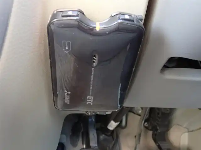 日産 ＮＶ１００クリッパー リオ G 千葉県 2018(平30)年 12.3万km ムーンライトバイオレット 純正ナビゲーション/・CD/DVD/AM/FM/フルセグTV/バックカメラ/ETC車載器/両側パワースライドドア/プッシュスタート/スマートキー2本/オートライト（HID）/フォグライト/ターボ付き/運転支援機能/・インテリジェントエマージェンシーブレーキ/・踏み間違い衝突防止アシスト/ステアリングスイッチ/純正14インチAW/純正フロアマット/ドアバイザー/取扱説明書/保証書/ナビ取扱説明書
