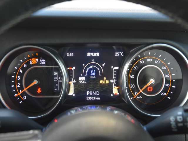 クライスラー・ジープ ジープ ラングラー アンリミテッド サハラ 和歌山県 2020(令2)年 5.4万km 黒 ACC /黒革シート/純正ナビ/フルセグ /Bカメラ /Apple carplay /シートヒーター /ステアリングヒーター /アイドリングストップ /ブラインドスポットアシスト /コーナーセンサー /GPSレーダー /ドラレコ /ETC /スペアキー