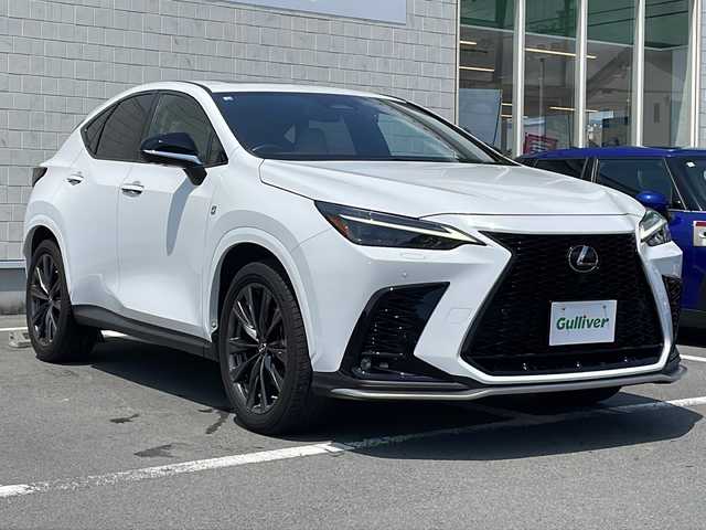 レクサス ＮＸ 350h Fスポーツ 静岡県 2022(令4)年 2.1万km ホワイトノーヴァガラスフレーク 14インチナビ/地デジTV/Bluetooth/バック/全周囲カメラ/レクサスセーフティシステム/レーダークルーズコントロール/サンルーフ/デジタルインナーミラー/レザーシート/シートヒーター＆エアシート/純正20インチAW/2.0ETC/スマートキー/スペアキー/保証書/取説