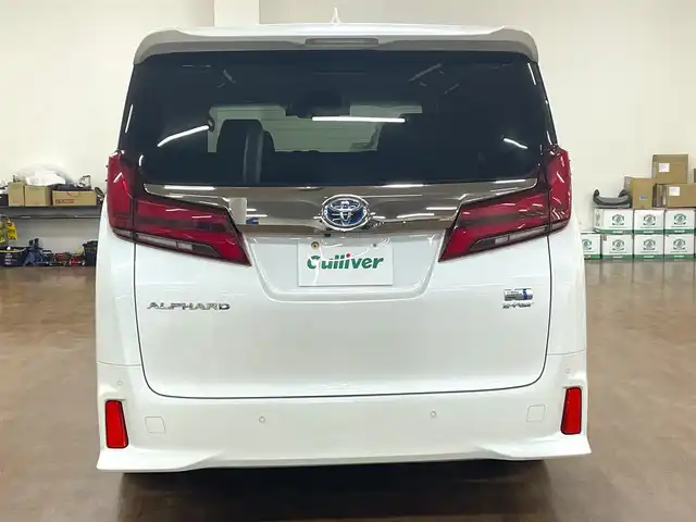 トヨタ アルファードハイブリット S タイプゴールドⅢ 道央・札幌 2022(令4)年 4.8万km ホワイトパールクリスタルシャイン 4WD/ワンオーナー/フロントモデリスタエアロ/社外20インチAW/RSR車高調/Wサンルーフ/純正ナビ/・フルセグTV/CD/DVD/BT/USB/TVキャンセラー/純正フリップダウンモニター/バックカメラ/社外ミラー一体型ドライブレコーダー/両側パワースライドドア/ハーフレザーシート/パワーバックドア/レーダークルーズコントロール/ビルトインETC2.0/ブラインドスポットモニター/トヨタセーフティセンス/・プリクラッシュセーフティ/・レーンディパーチャーアラート/・ロードサインアシスト/・先行車発進遅れ機能/横滑り防止装置/前後コーナーセンサー/電動パーキングアシスト/ブレーキホールド/オートライト/オートハイビーム/LEDヘッドライト/フォグライト/AC100V電源/ウインカーミラー/純正フロアマット/純正ドアバイザー/サイド、カーテンエアバッグ/2列目オットマン/ステアリングリモコン/プッシュスタート/スマートキー/新車時保証書/取扱説明書