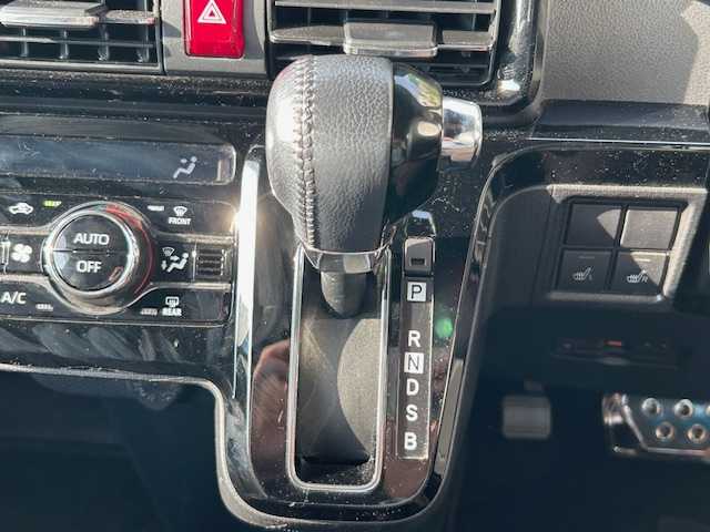 ダイハツ タント カスタム RS スタイルセレクション 茨城県 2021(令3)年 4.7万km シャイニングホワイトパール 純正ＳＤナビ　/-BT/フルセグTV/CD/SD/iPod/両側パワースライドドア　/ＥＴＣ　/クルーズコントロール追尾あり　/ドライブレコーダー　/シートヒータ　/-運転席＆助手席/バックカメラ　/コーナーセンサー前後 /LEDライト /アイドリングストップ /純正15インチアルミホイール/パワーウィンドウ/パワーステアリング/プッシュスタート/スペアキー1本