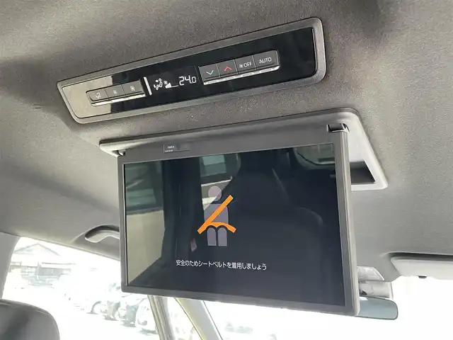 トヨタ ヴォクシー S－Z 愛媛県 2022(令4)年 2.5万km アティチュードブラックマイカ 10.5インチディスプレイオーディオ/（Bluetooth/CD/DVD/HDMI/AppleCarPlay/AndroidAuto/フルセグTV)/14型フリップダウンモニター/バックカメラ/両側パワースライドドア/ビルドインETC2.0/シートヒーター/アダプティブクルーズコントロール/純正17インチアルミホイール/LEDヘッドライト/オートマチックハイビーム/パーキングセンサー/プリクラッシュセーフティー/横滑り防止装置/レーンキープアシスト/盗難防止装置/スペアキー1本/プッシュスタート/スマートキー