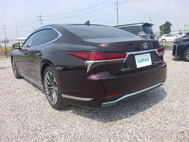 レクサス ＬＳ 500h エグゼクティブ 愛知県 2018(平30)年 4.3万km ソニックアゲート 純正12.3型ナビ/フルセグTV/バックモニター/ビルトインETC2.0/レーダークルーズコントロール/クリアランスソナー/セーフティシステムプラスA/・プリクラッシュセーフティシステム/・フロントクロストラフィックアラート/・レーントレーシングアシスト/・レーンチェンジアシスト/・ドライバー異常時停車支援システム/・アダプティブハイビームシステム/・ロードサインアシスト/・先行車発進告知機能/LEDヘッドランプ/デュアルオートエアコン/本木製/革巻きコンビステアリング/ステアリングヒーター/パドルシフト/L-ANILINE革シート/全席パワーシート/全席シートヒーター/ベンチレーション/純正OP20インチアルミホイール/スマートエントリー/スタートシステム/マークレビンソン3Dサウンドシステム/禁煙車