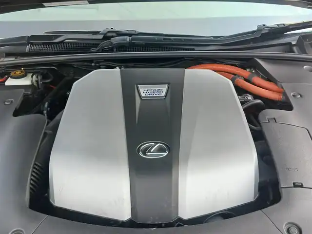 レクサス ＬＳ 500h エグゼクティブ 愛知県 2018(平30)年 4.3万km ソニックアゲート 純正12.3型ナビ/フルセグTV/バックモニター/ビルトインETC2.0/レーダークルーズコントロール/クリアランスソナー/セーフティシステムプラスA/・プリクラッシュセーフティシステム/・フロントクロストラフィックアラート/・レーントレーシングアシスト/・レーンチェンジアシスト/・ドライバー異常時停車支援システム/・アダプティブハイビームシステム/・ロードサインアシスト/・先行車発進告知機能/LEDヘッドランプ/デュアルオートエアコン/本木製/革巻きコンビステアリング/ステアリングヒーター/パドルシフト/L-ANILINE革シート/全席パワーシート/全席シートヒーター/ベンチレーション/純正OP20インチアルミホイール/スマートエントリー/スタートシステム/マークレビンソン3Dサウンドシステム/禁煙車