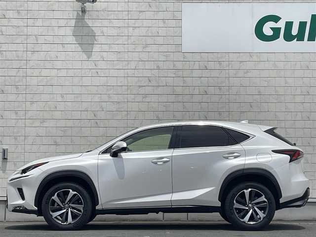 レクサス ＮＸ 300 バージョンL 岩手県 2018(平30)年 5万km ソニッククォーツ 禁煙車/4WD（切替）/全方位カメラ/ブラインドスポットモニター/レーダークルーズコントロール/クリアランスソナー/衝突軽減ブレーキ/横滑り防止装置/純正10.3インチナビ/→フルセグTV/Bluetooth/CD/DVD/FM/AM/バックカメラ/ハンドルヒーター/前席パワーシート/前席エアシート/全席シートヒーター/全席オートパワーウィンドウ/パワーバックドア/オートライト/三眼LEDヘッドライト/オートマチックハイビーム/フォグライト/〇プッシュスタート/〇フロアマット/〇電動格納ミラー/〇ウィンカーミラー/電子パーキング/オートホールド/ドライブレコーダー/ETC/カードキー/スペアキー/取扱説明書
