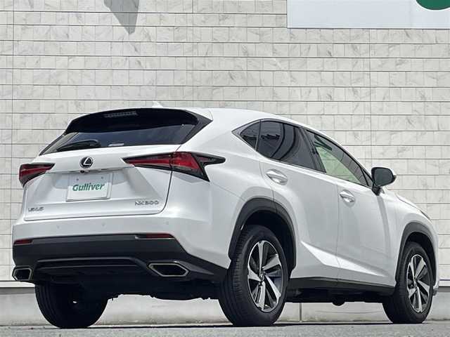 レクサス ＮＸ 300 バージョンL 岩手県 2018(平30)年 5万km ソニッククォーツ 禁煙車/4WD（切替）/全方位カメラ/ブラインドスポットモニター/レーダークルーズコントロール/クリアランスソナー/衝突軽減ブレーキ/横滑り防止装置/純正10.3インチナビ/→フルセグTV/Bluetooth/CD/DVD/FM/AM/バックカメラ/ハンドルヒーター/前席パワーシート/前席エアシート/全席シートヒーター/全席オートパワーウィンドウ/パワーバックドア/オートライト/三眼LEDヘッドライト/オートマチックハイビーム/フォグライト/〇プッシュスタート/〇フロアマット/〇電動格納ミラー/〇ウィンカーミラー/電子パーキング/オートホールド/ドライブレコーダー/ETC/カードキー/スペアキー/取扱説明書
